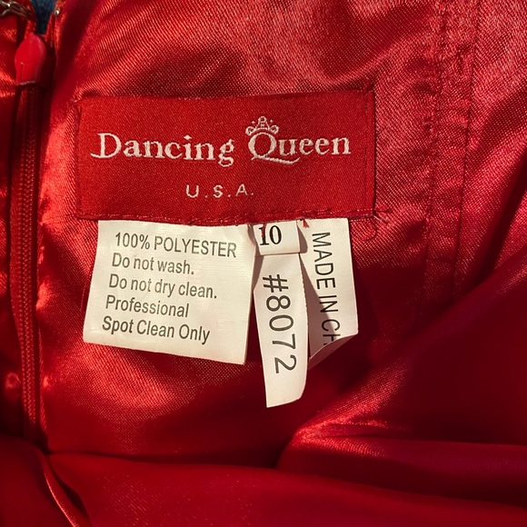 Red formal dress - Picture 6 of 6